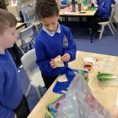 Sandwich making in Year 3